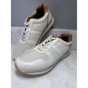 Banana Republic Factory White Leather Walking Sneakers Sz 7 EUC